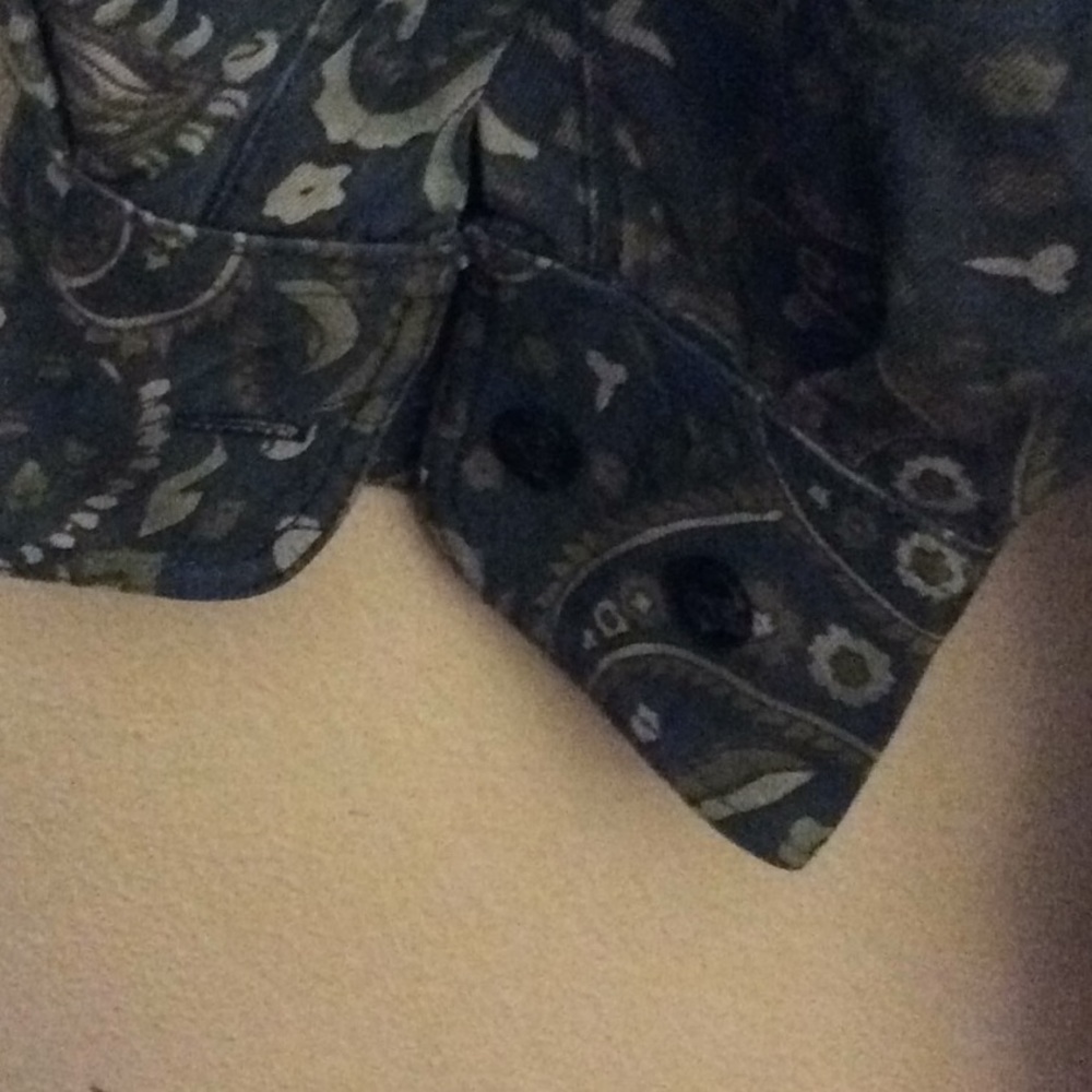 Joseph Abboud Men’s Paisley Button Down Medium - Picture 4 of 5
